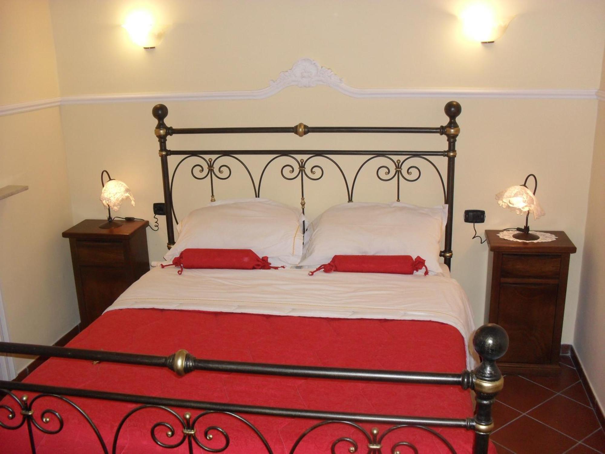B&bhotel Emmanuel Naples
